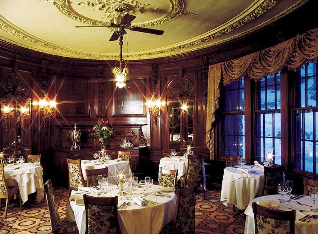 Castle Hill Resort And Spa Proctorsville Restaurant photo